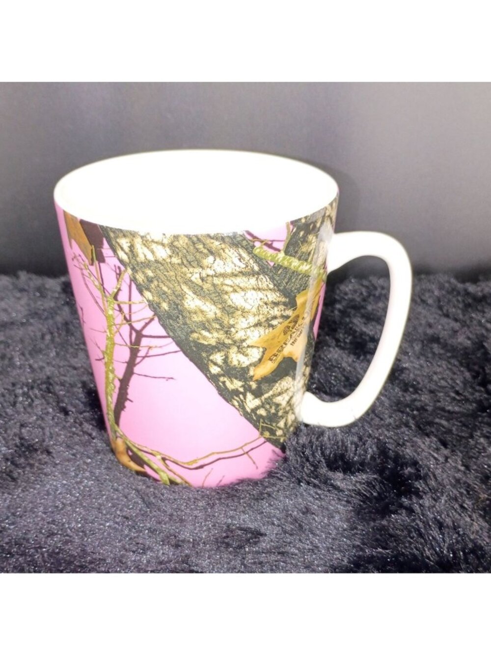 Mossy Oak Pink Camo Mug Microwave & Dishwasher Safe Hunting Design 11 Oz Coffee